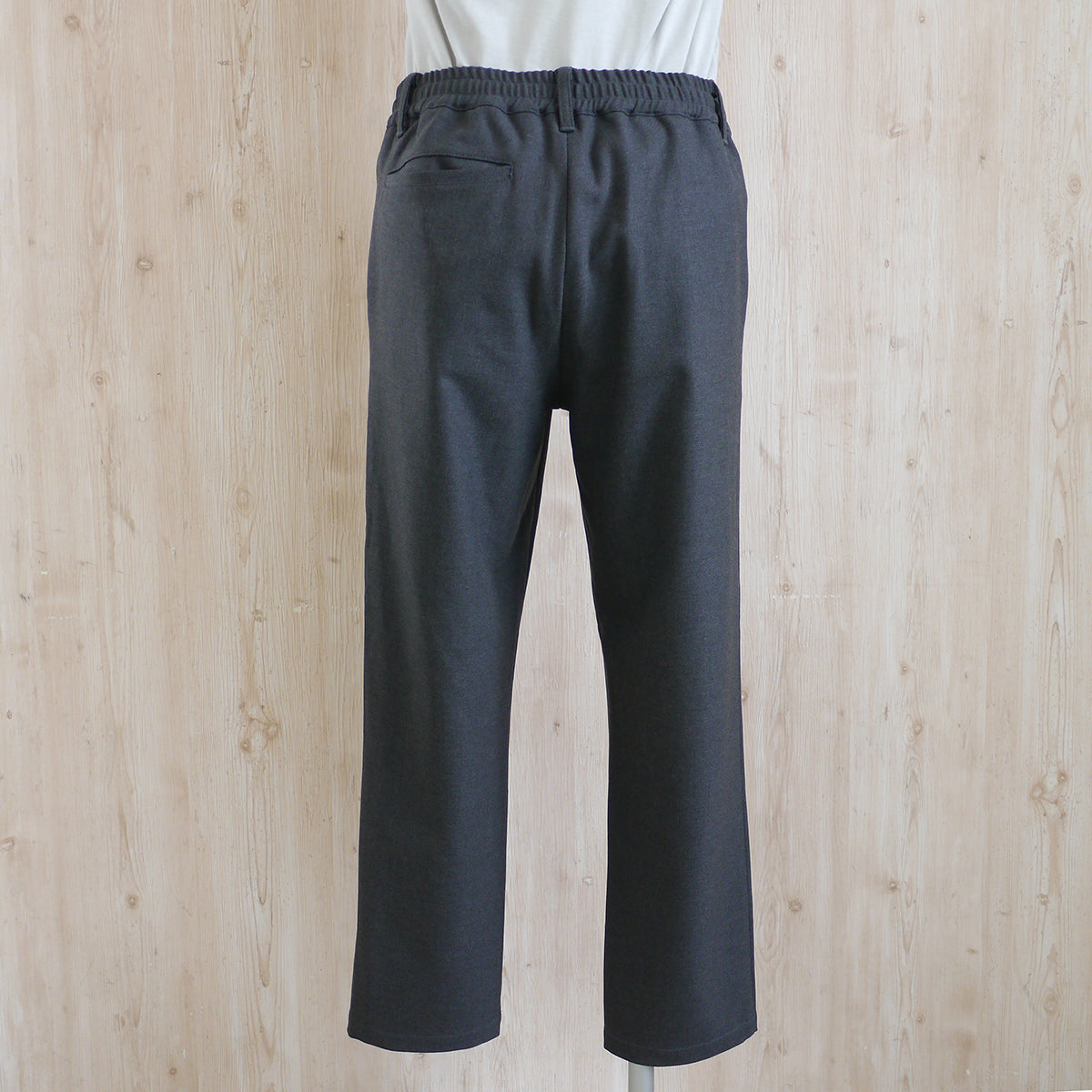 発熱ストレッチパンツ М D& DG