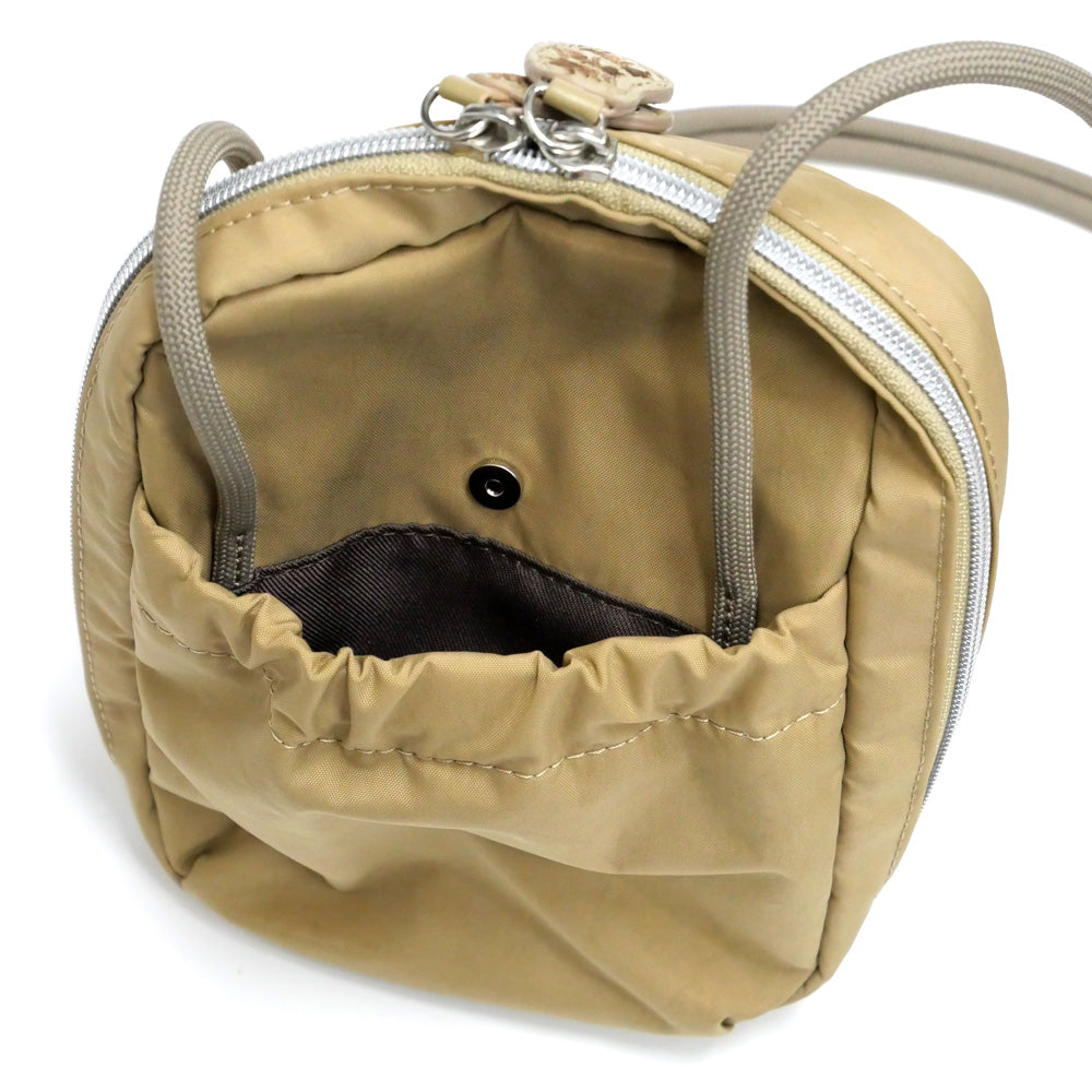 ぷらぷらミニショルダー ベージュ