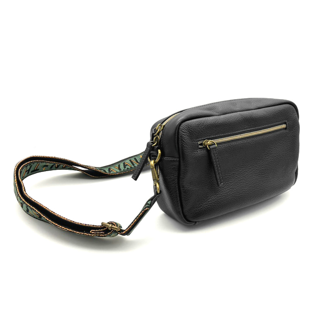 【予約】レザーダヤンミニショルダー３　BK