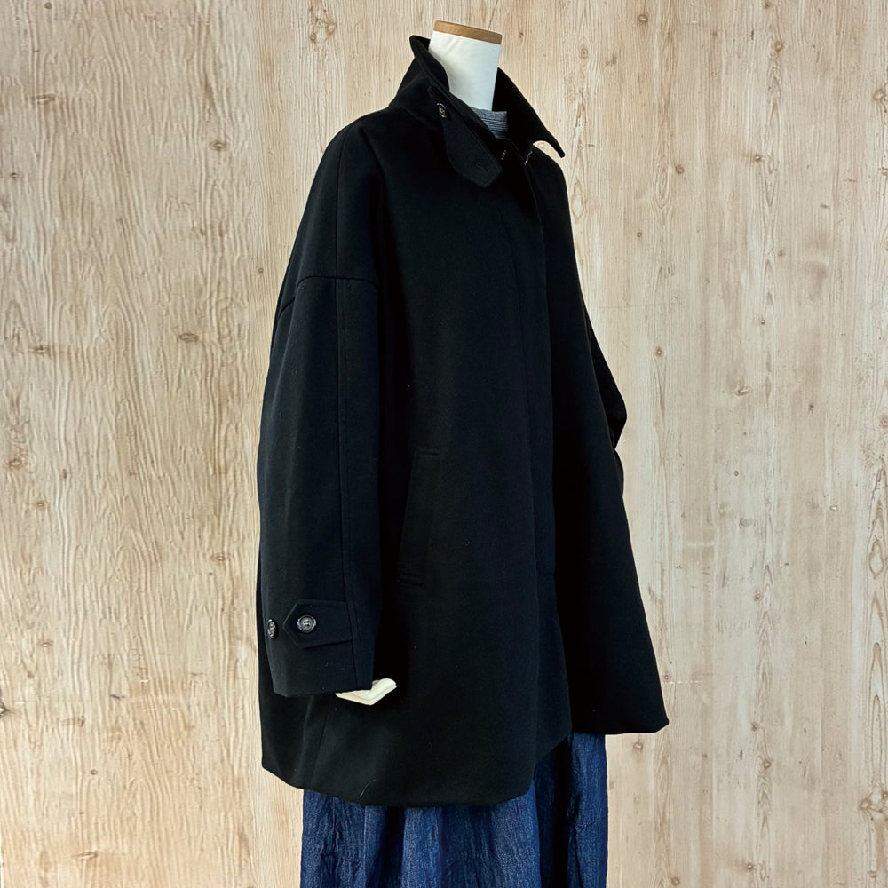 【予約】ロンドン柄のチェスターコート　F　黒