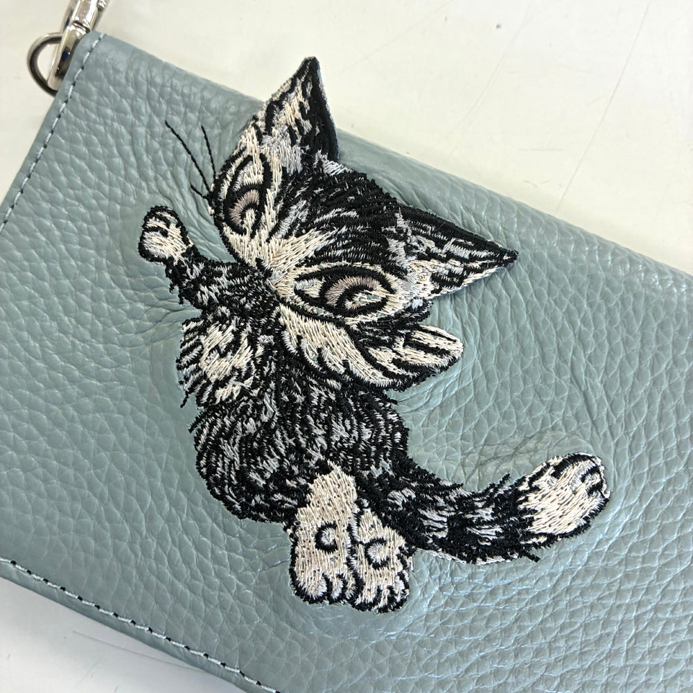 Ａ－ＢＡＢＹ刺繍スマホケース