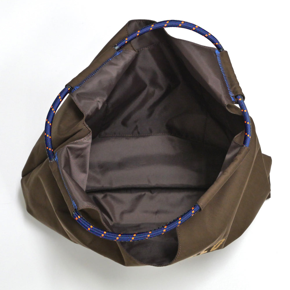 【予約】刺繍トート 旅するBABY・茶