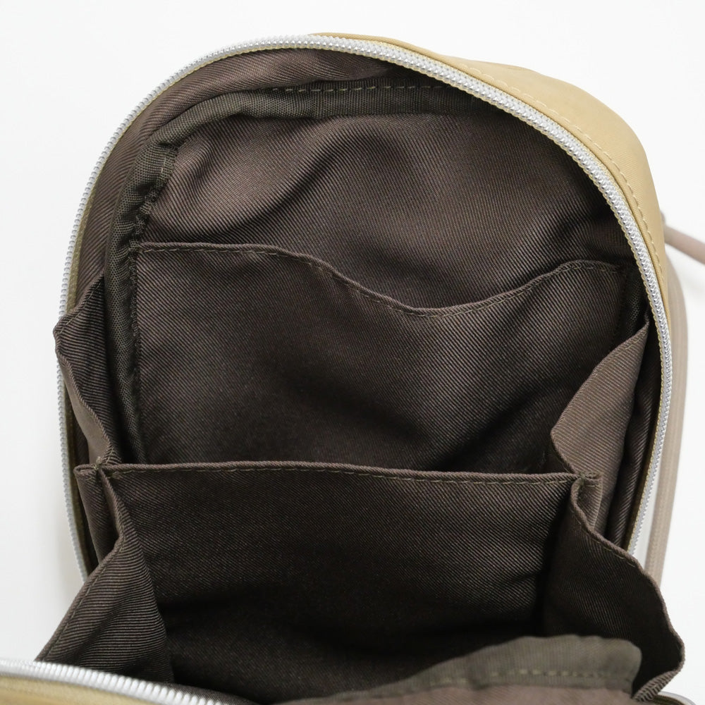 ぷらぷらミニショルダー ベージュ